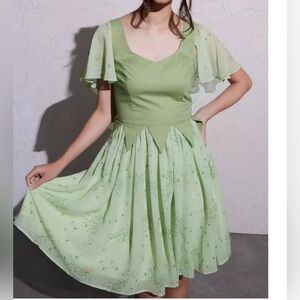 NWT SOLD OUT Her Universe Tinkerbell Cosplay Dress, sz small